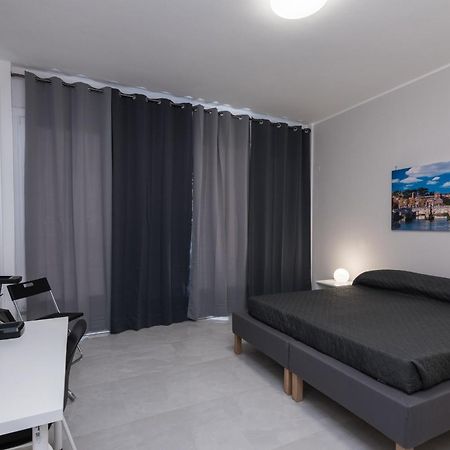 Travelershome Ciampino Airport Guesthouse 600M To Airport Εξωτερικό φωτογραφία