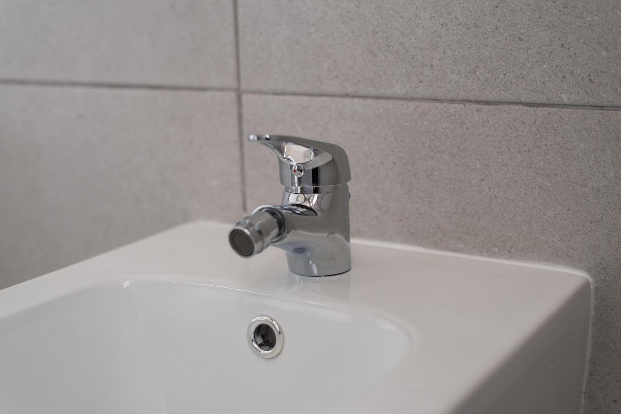 Travelershome Ciampino Airport Guesthouse 600M To Airport Εξωτερικό φωτογραφία