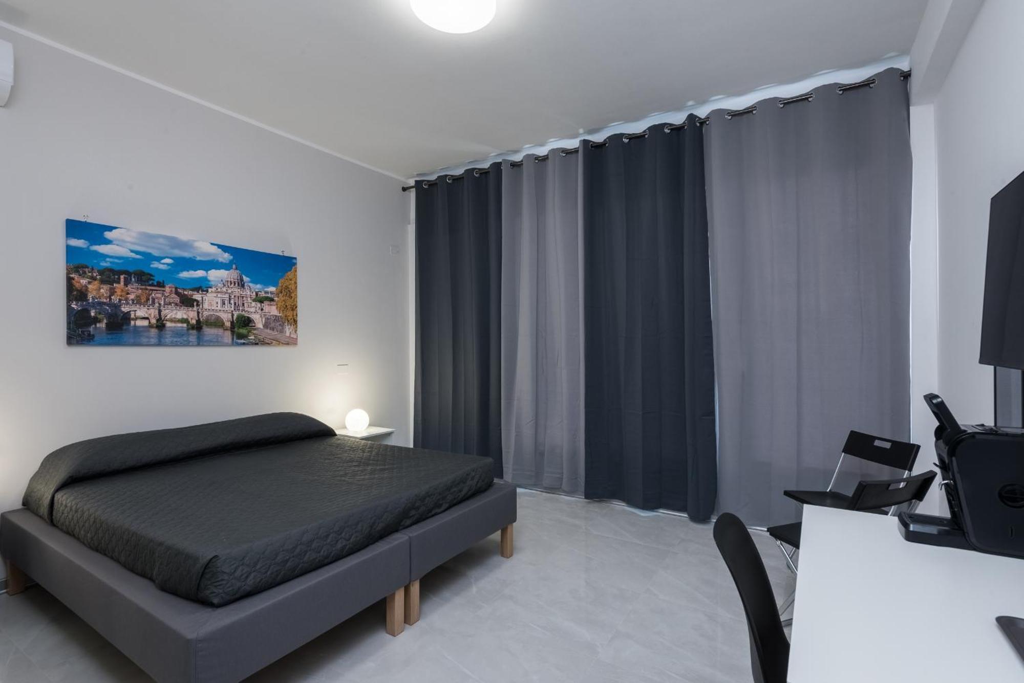 Travelershome Ciampino Airport Guesthouse 600M To Airport Εξωτερικό φωτογραφία